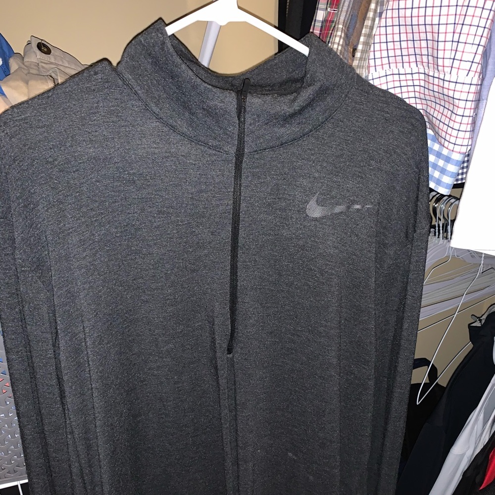 Nike Dri Fit Pullover